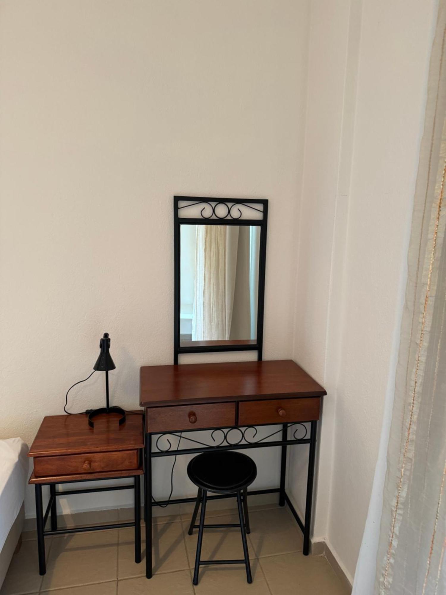 Dafnes Guest house
